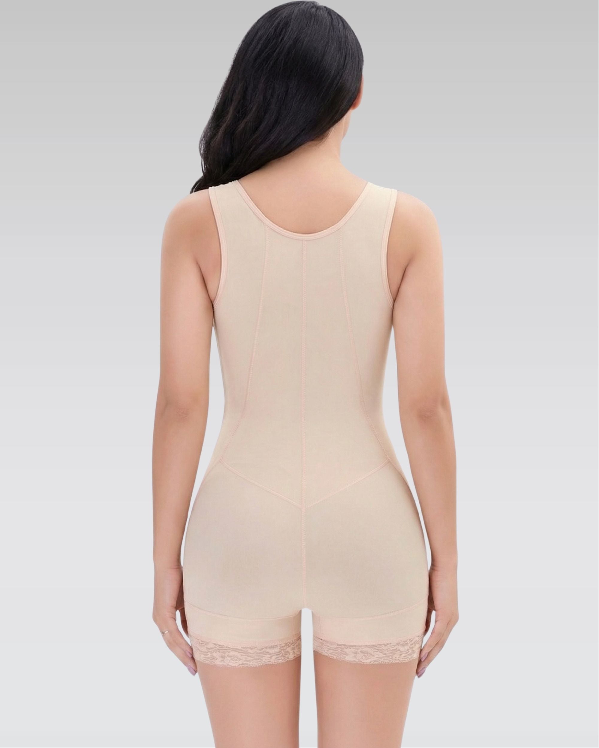 Bare form sculpt short
