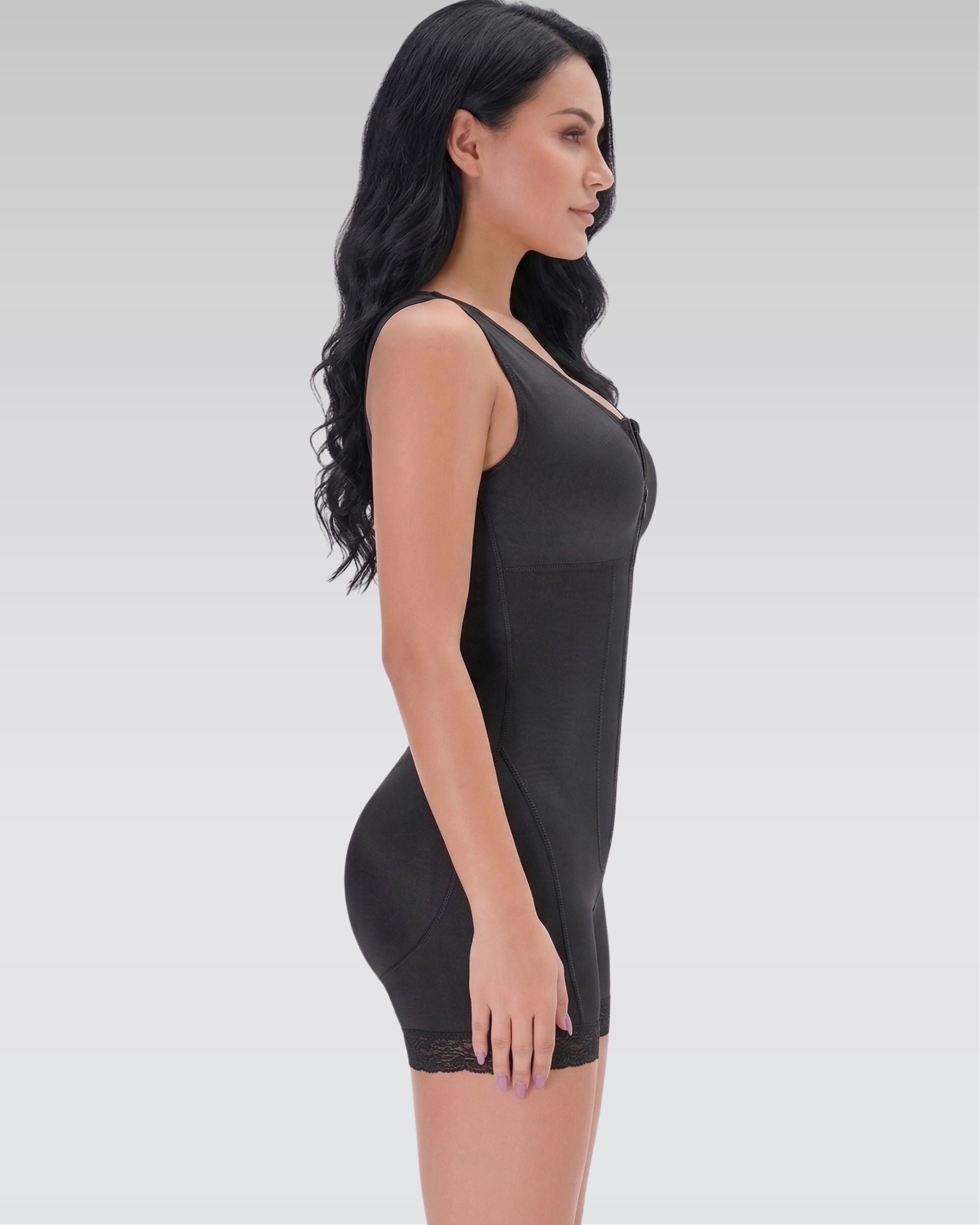 Bare form sculpt short
