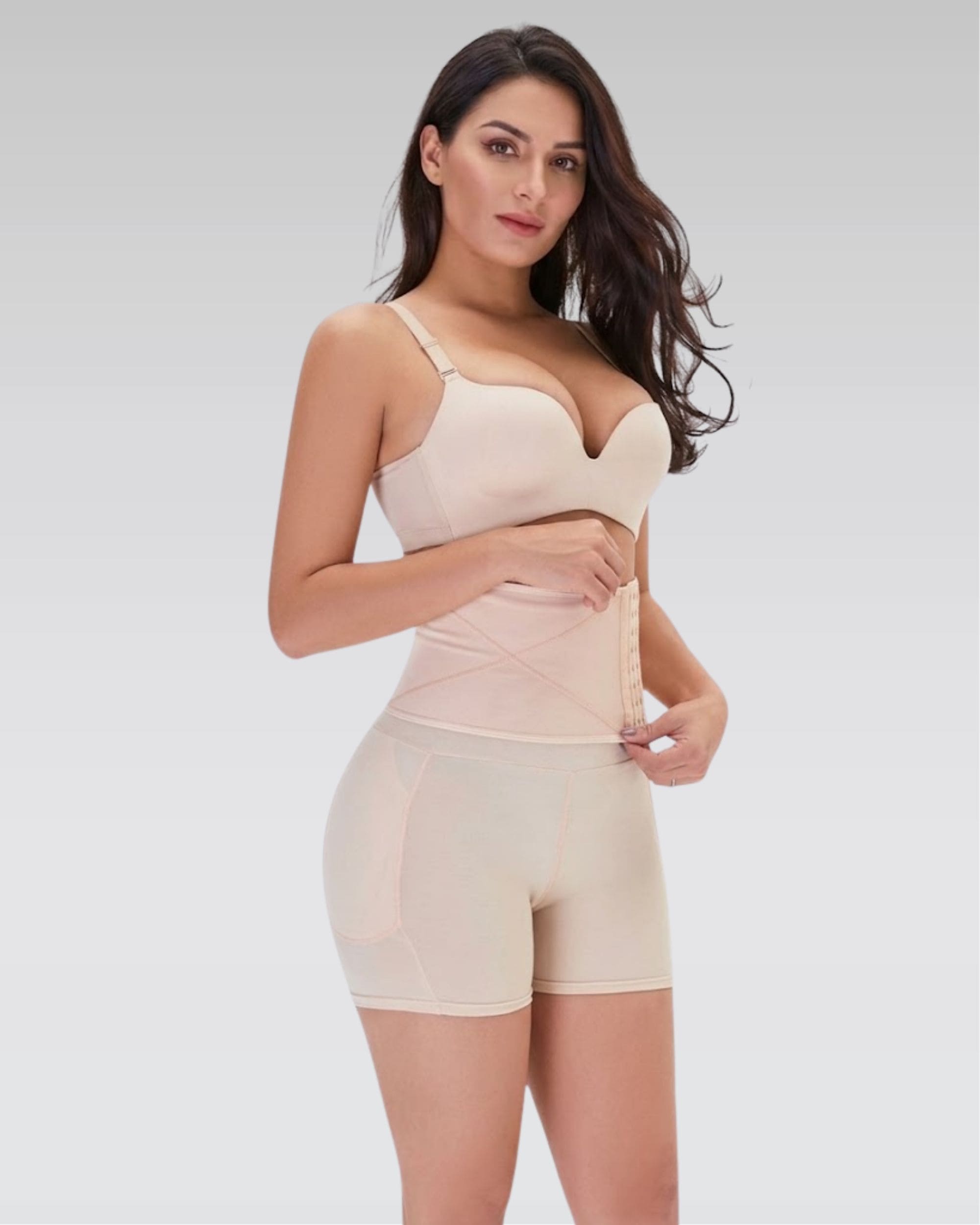 Form sculpt shorts