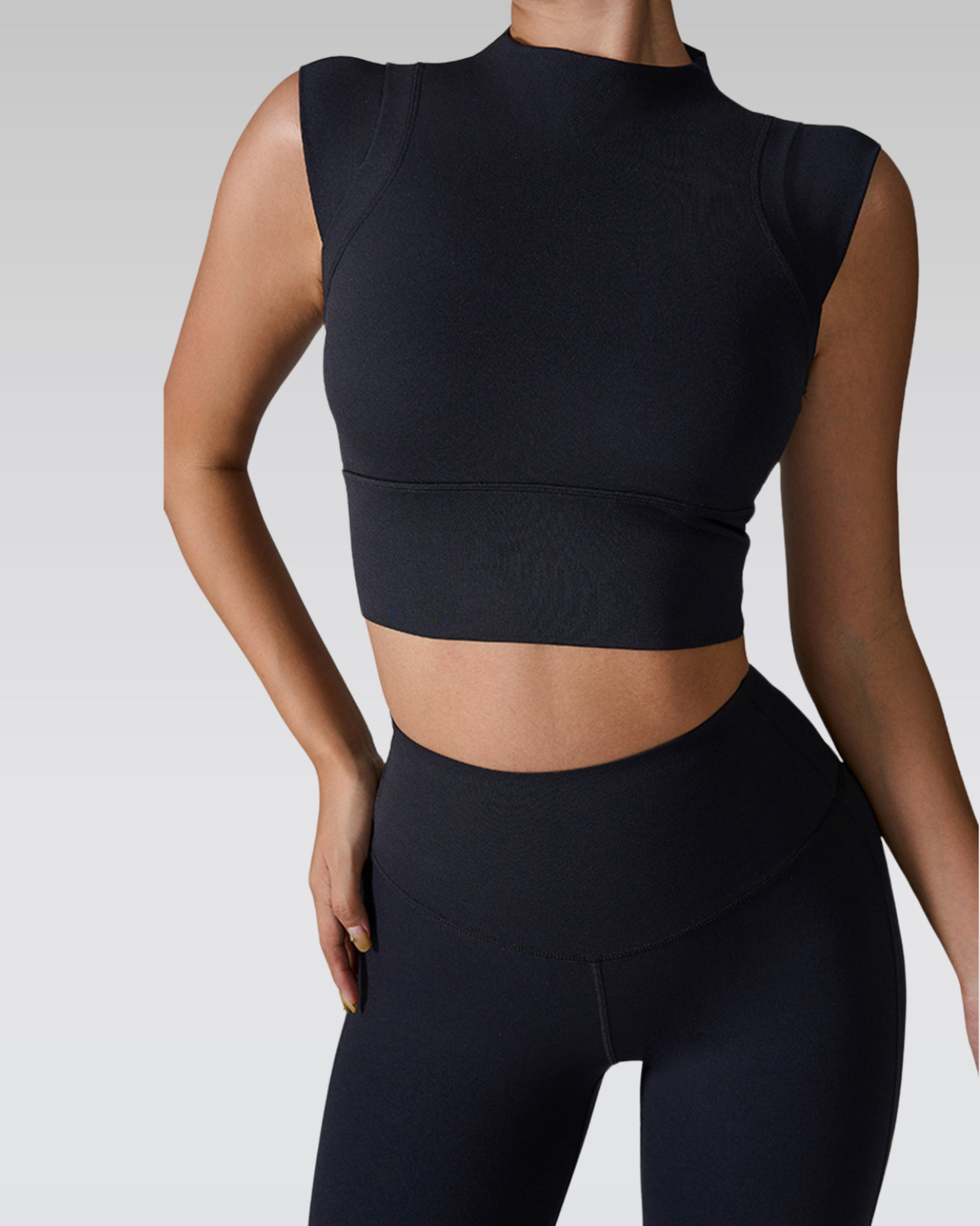 Mock neck active tank