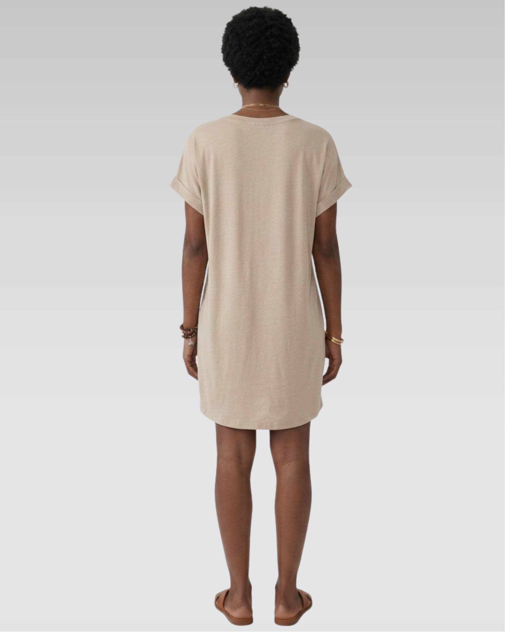 Mini vestido camiseta Relaxe