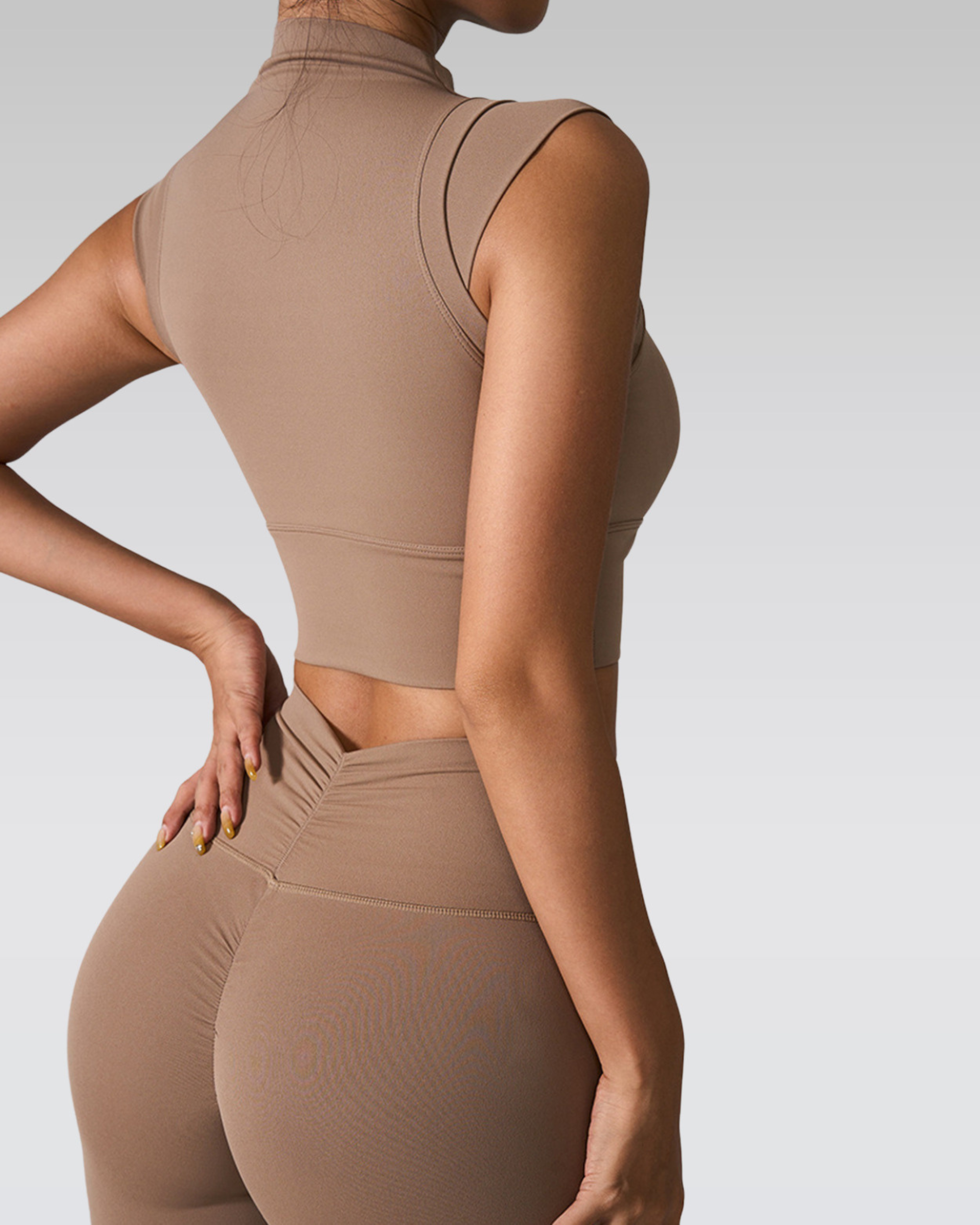 Mock neck active tank