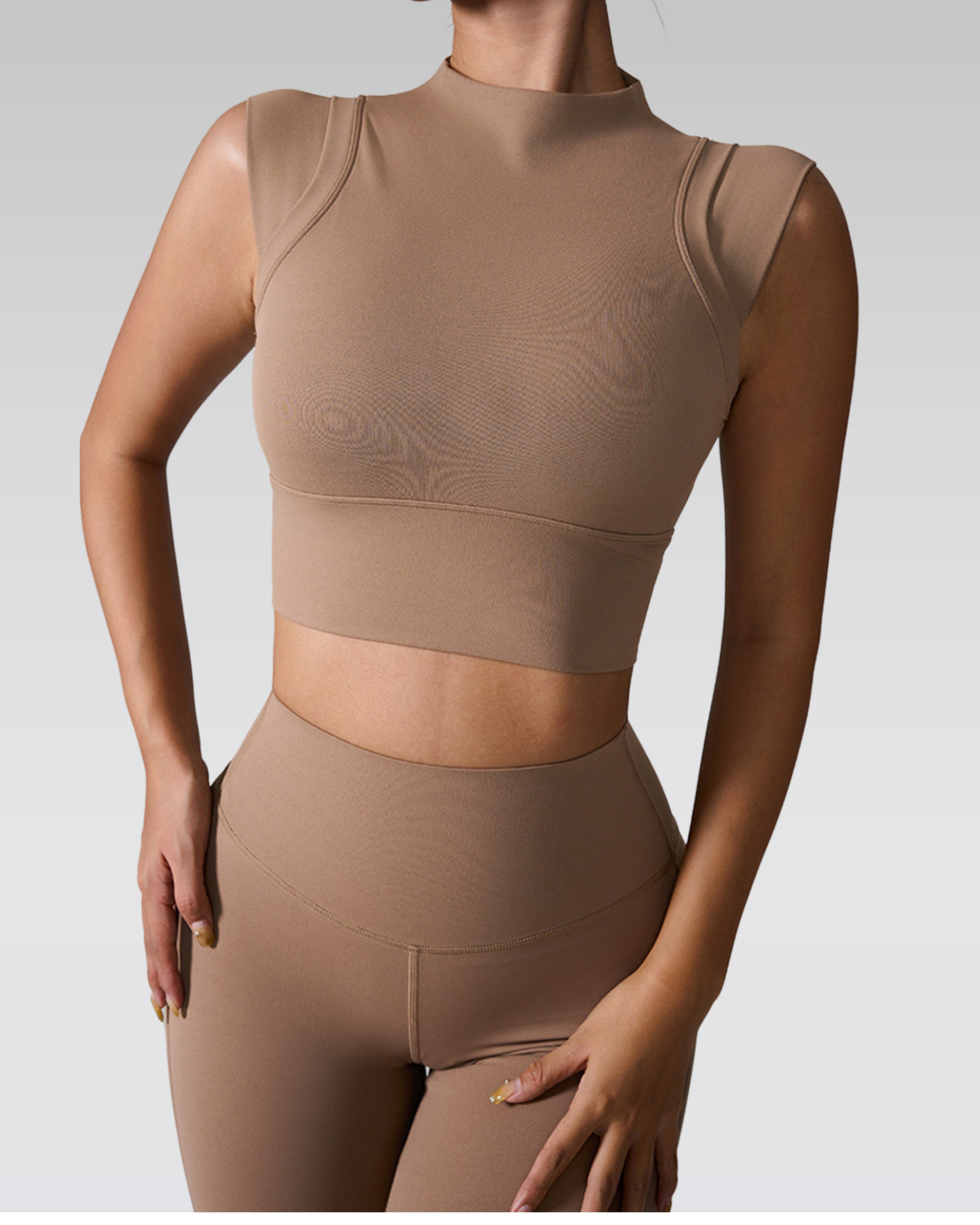 Mock neck active tank