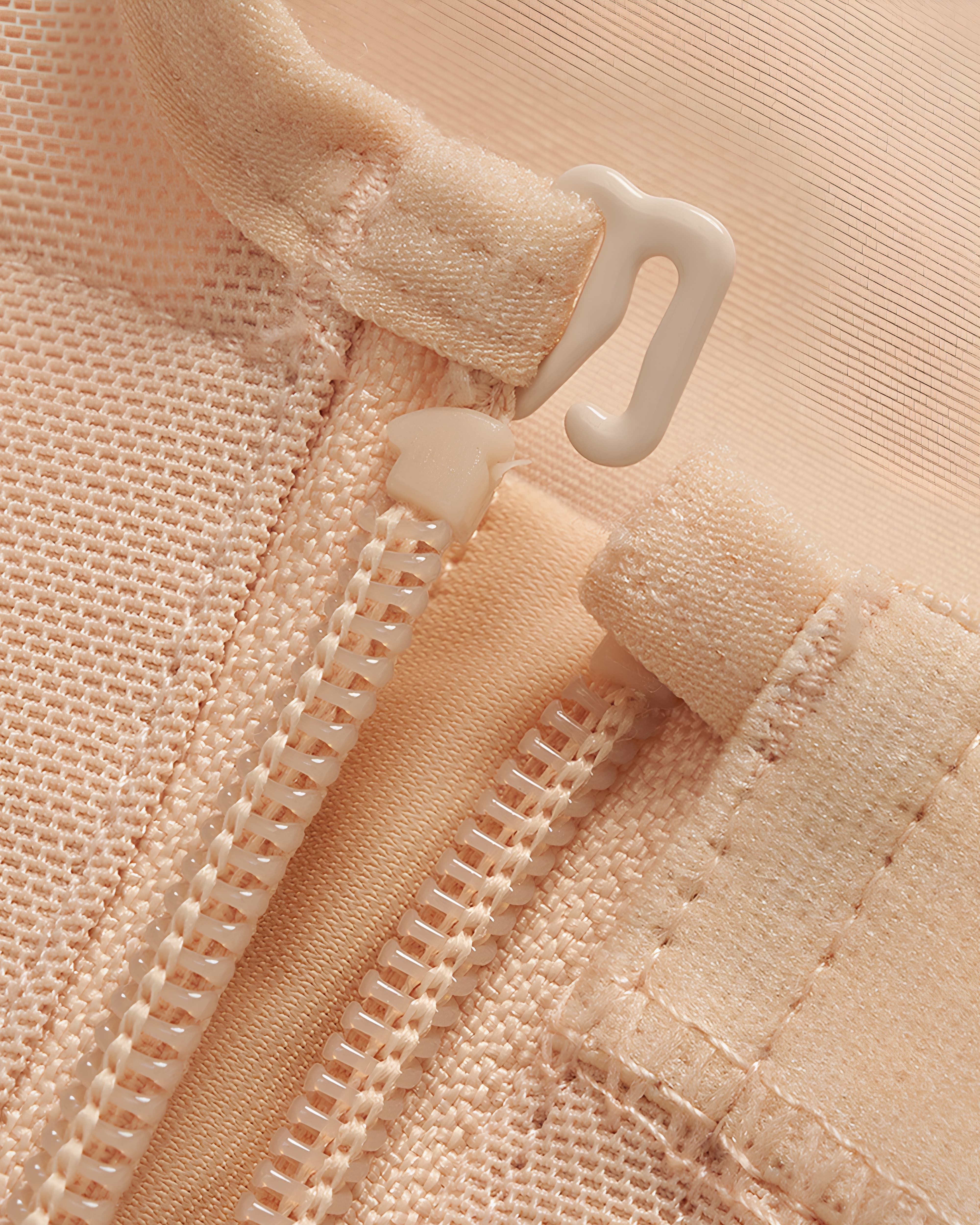 Wide strap side-zip shapewear