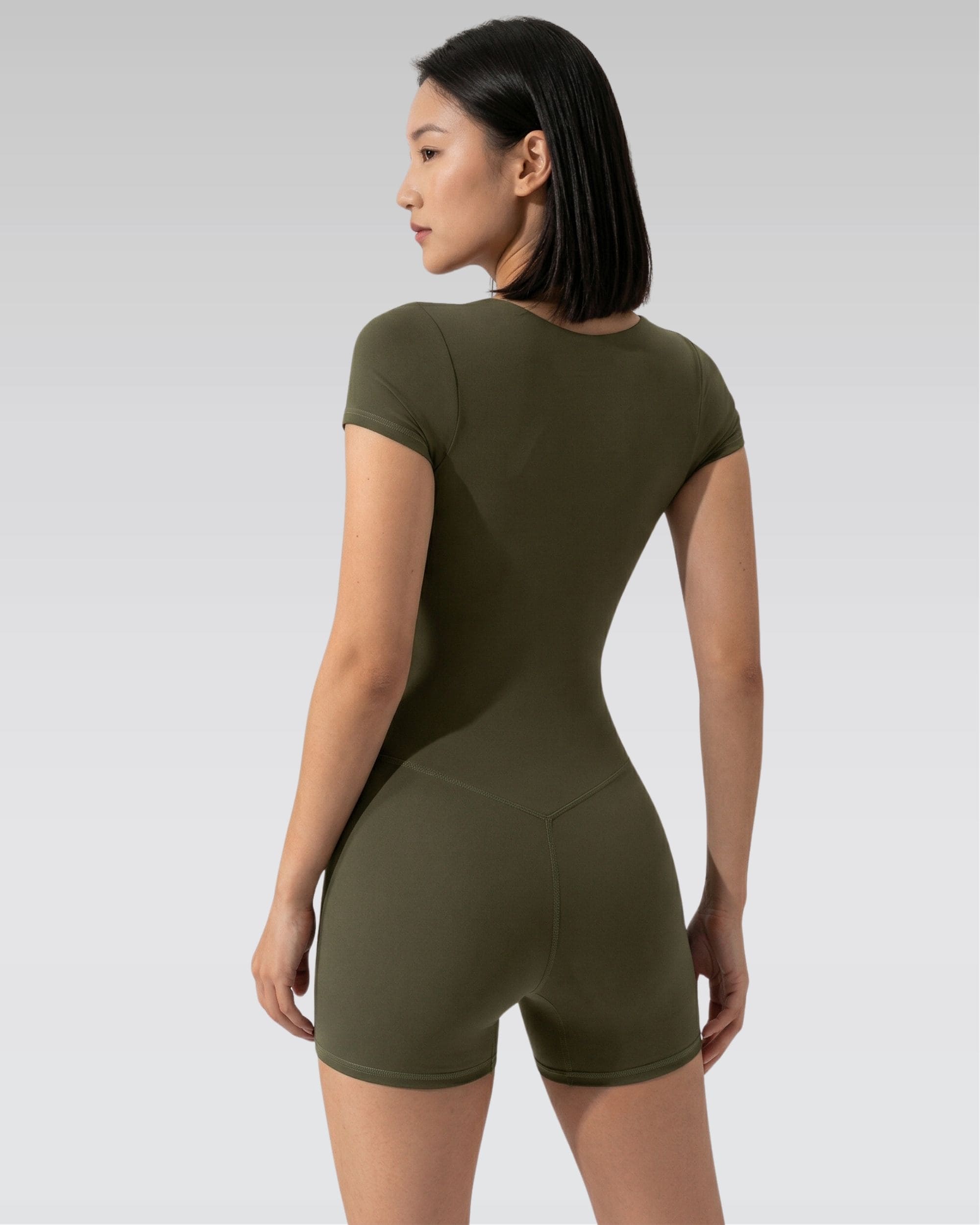 Second skin short suit