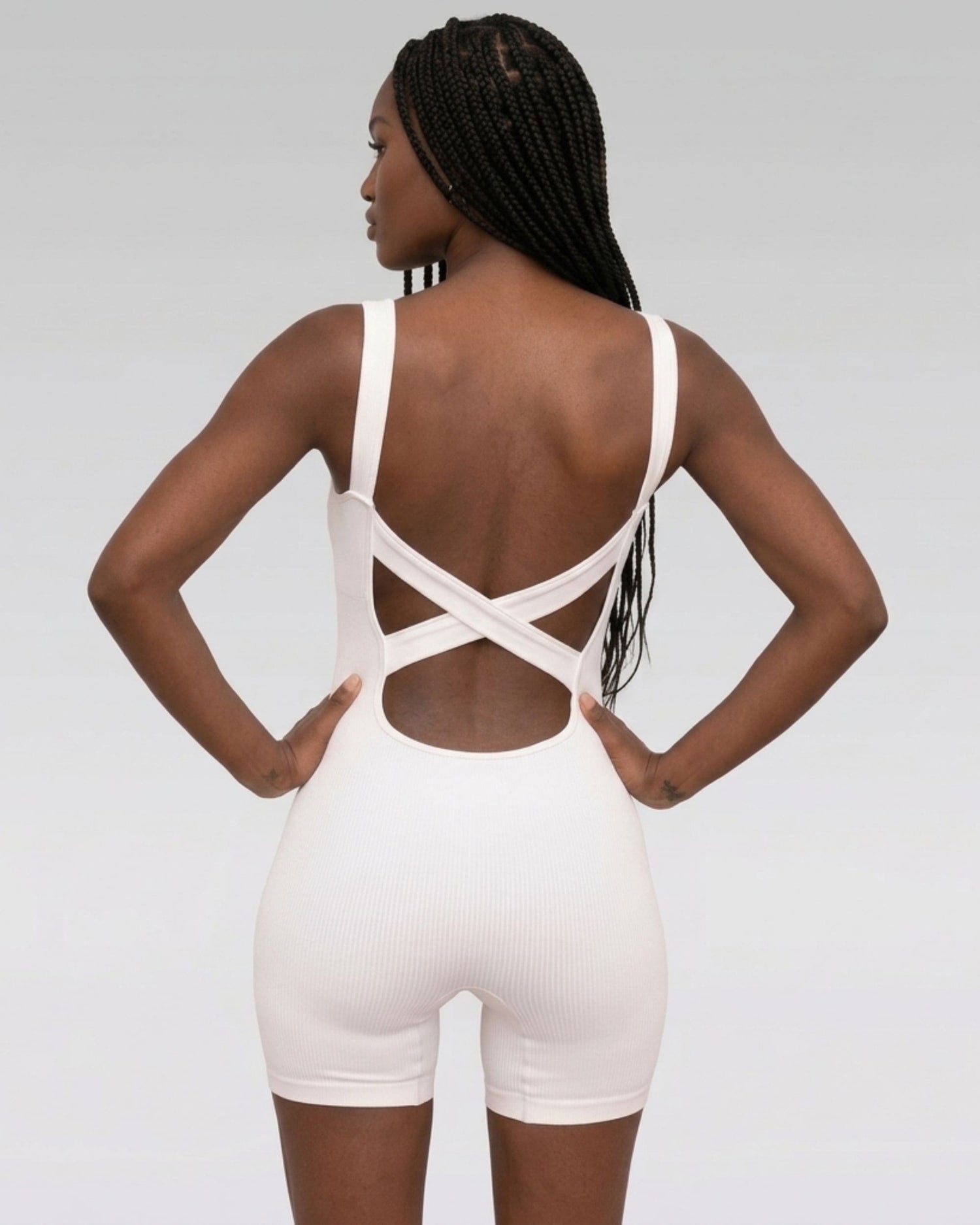 Contour lift shortie