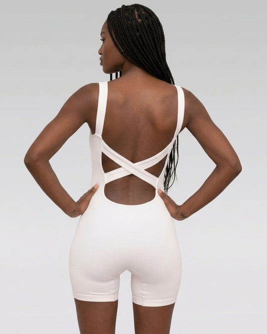 Contour lift shortie